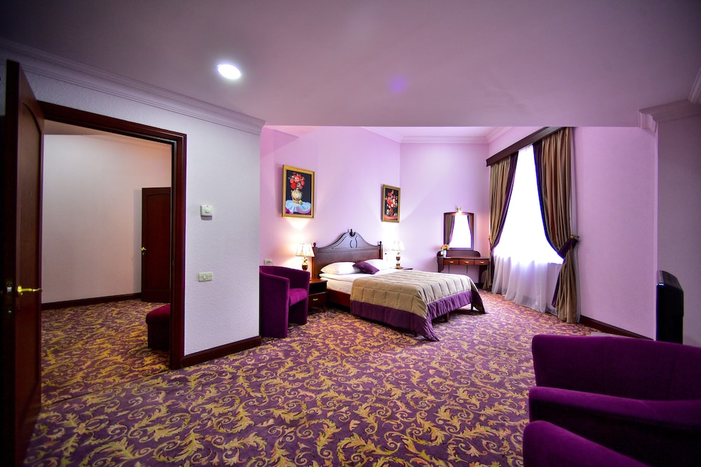 Family Suite, 1 Bedroom photo 2