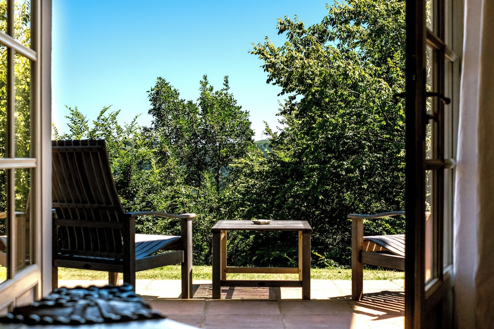 Panoramic Suite - Photo 3