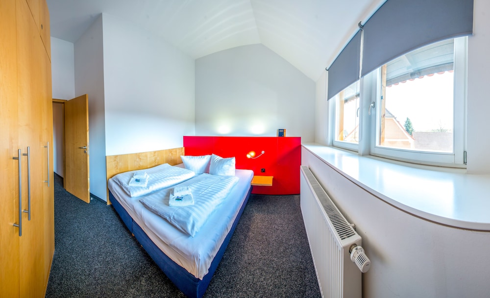 Standard Double Room, 1 Queen Bed photo 2