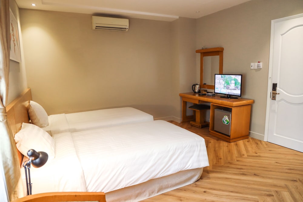 Premier Twin Room