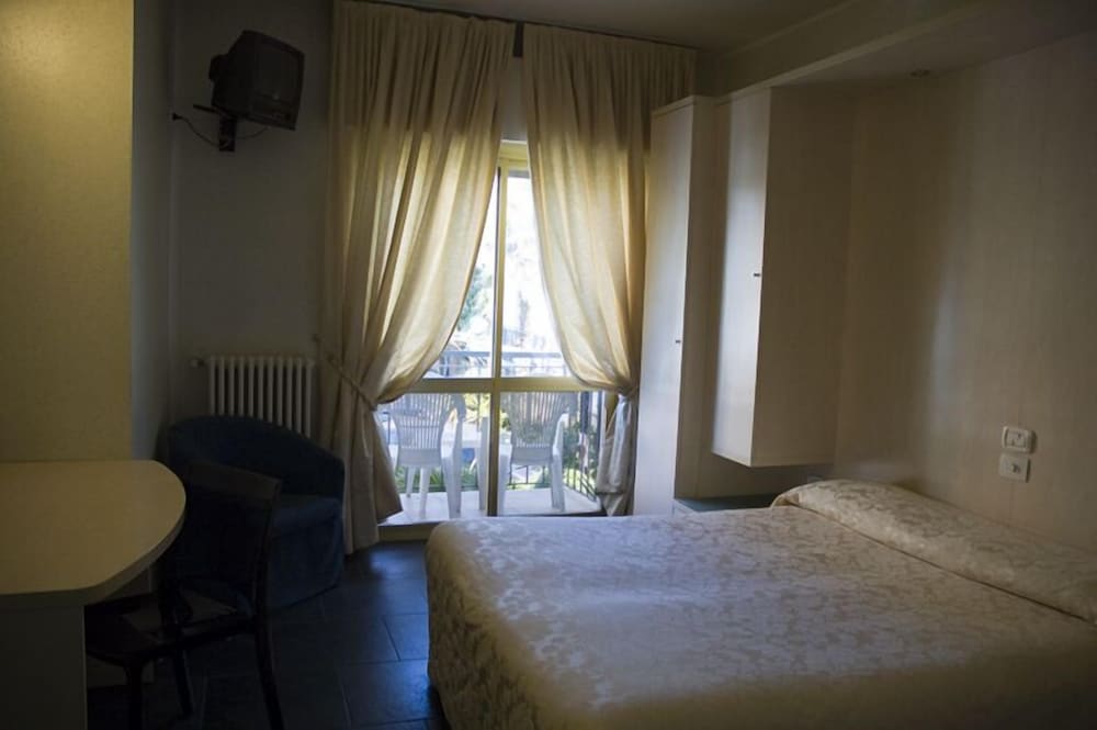 Classic Double Room photo 1