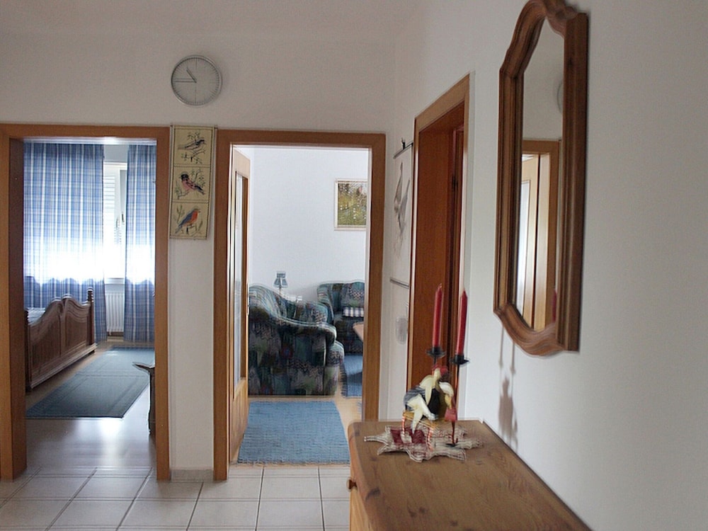 Apartment photo 2