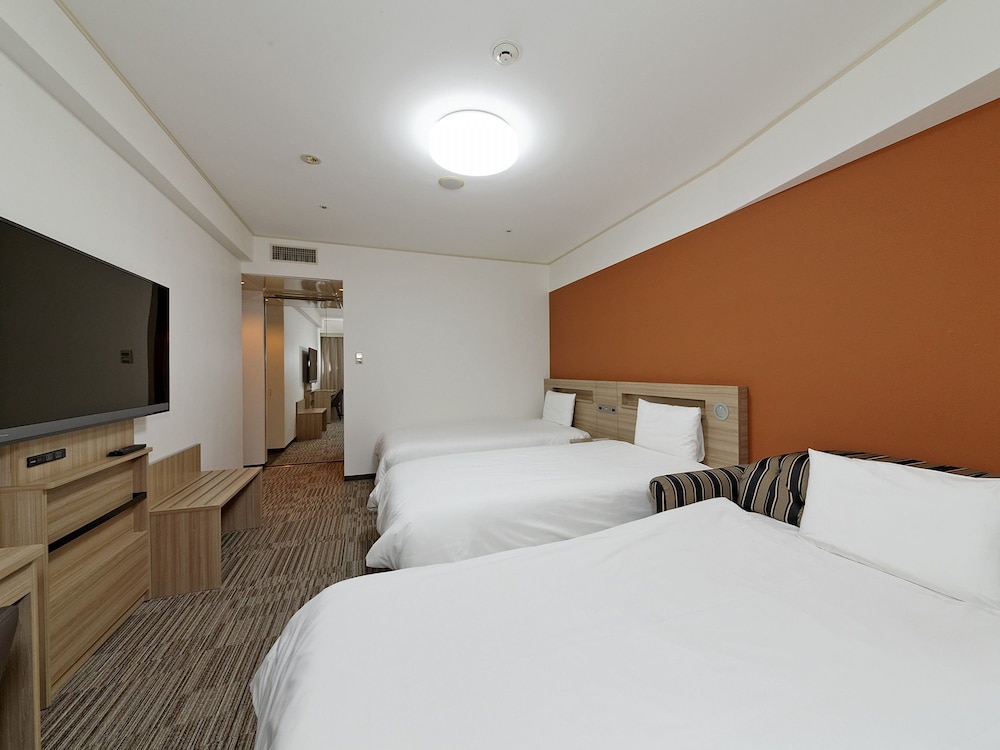 Triple Room, Smoking photo 2
