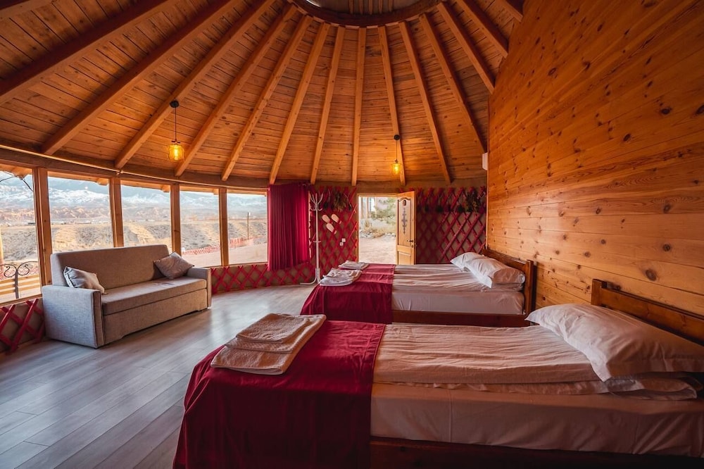 Traditional Double Room, Lake View photo 1