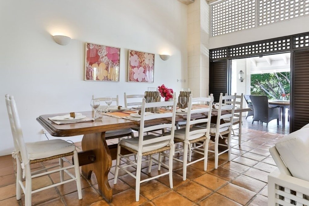 Villa, 3 Bedrooms photo 2