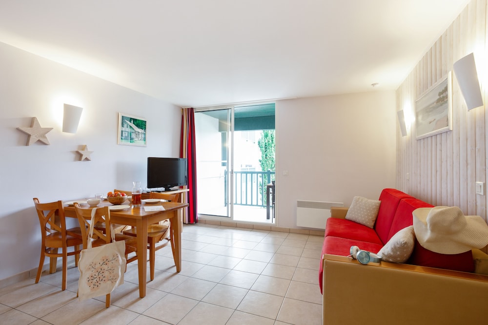 Apartment 5 people - 1 bedroom - Golf view