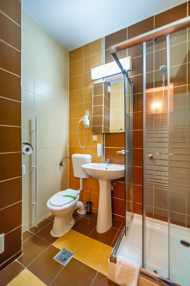 Standard Apartment - Photo 4