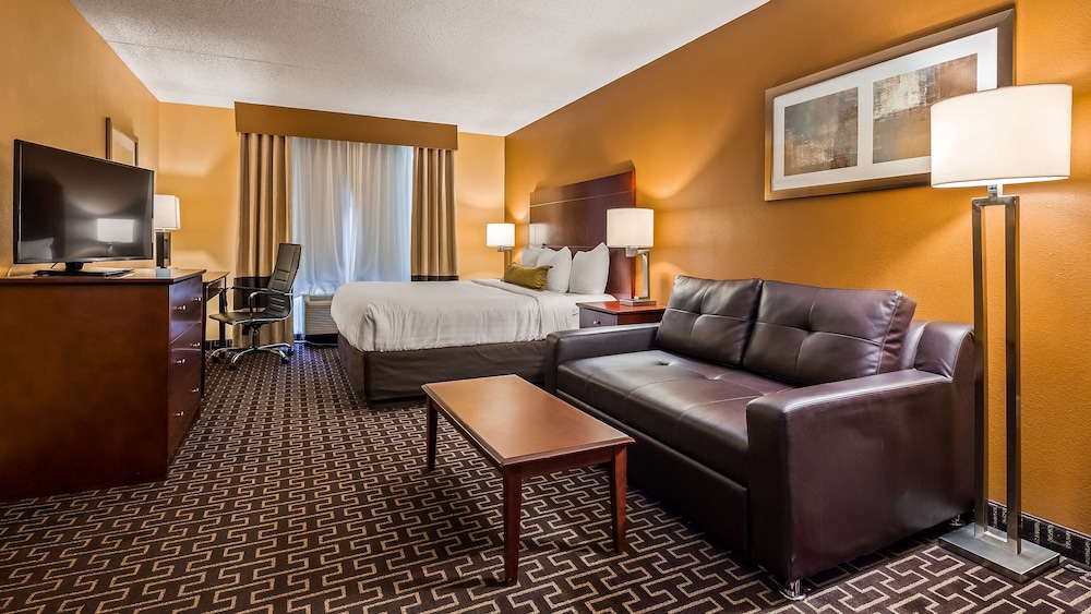Suite, 1 King Bed, Non Smoking, Jetted Tub (with Sofabed) - Photo 1