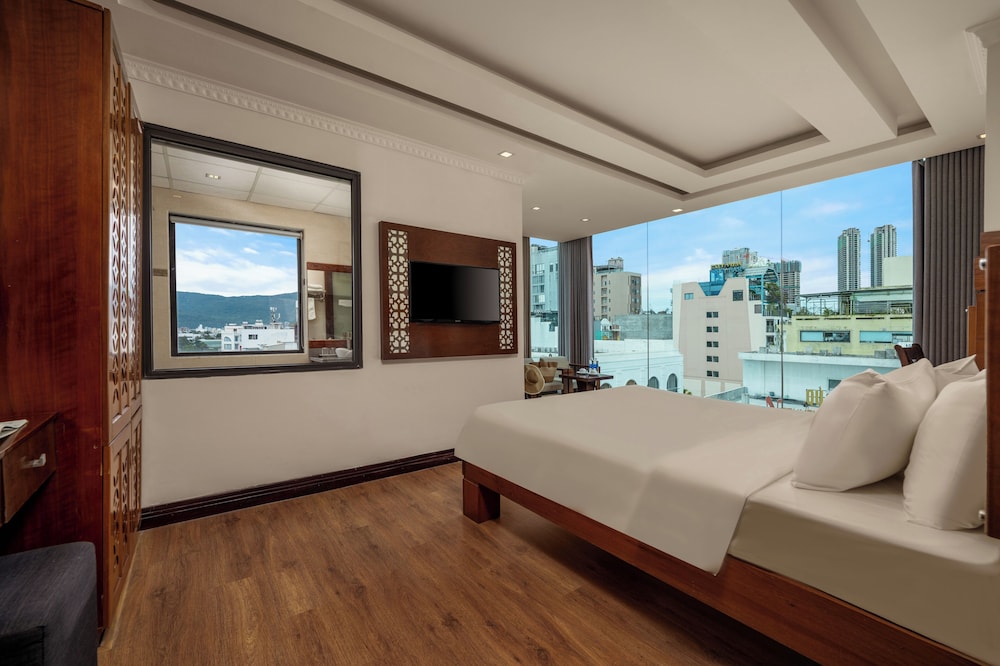 Senior Double Room, City View