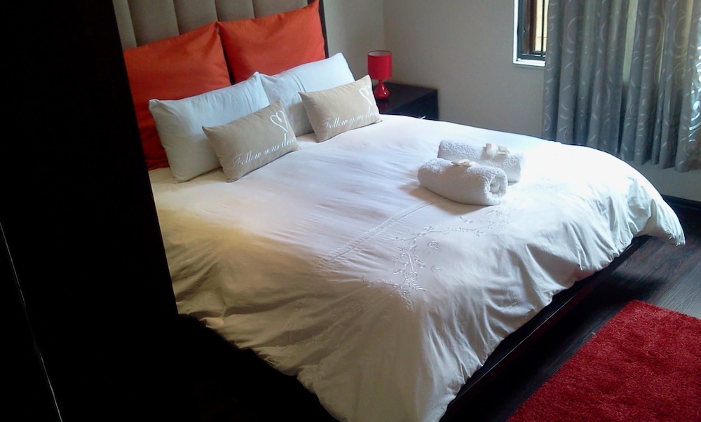 Executive Suite photo 2