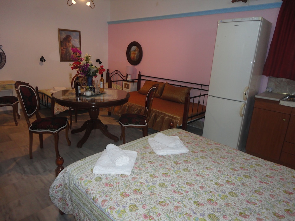 Garden View, Ground Floor photo 2