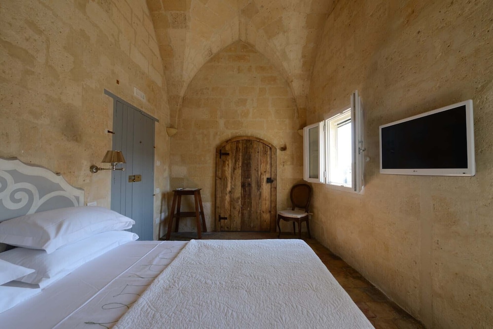 Deluxe Room, City View (1009)
