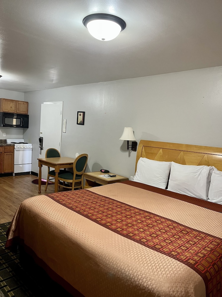 Standard Room, 1 Double Bed photo 2