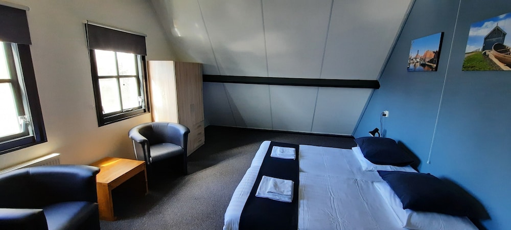 Grand Double Room photo 3