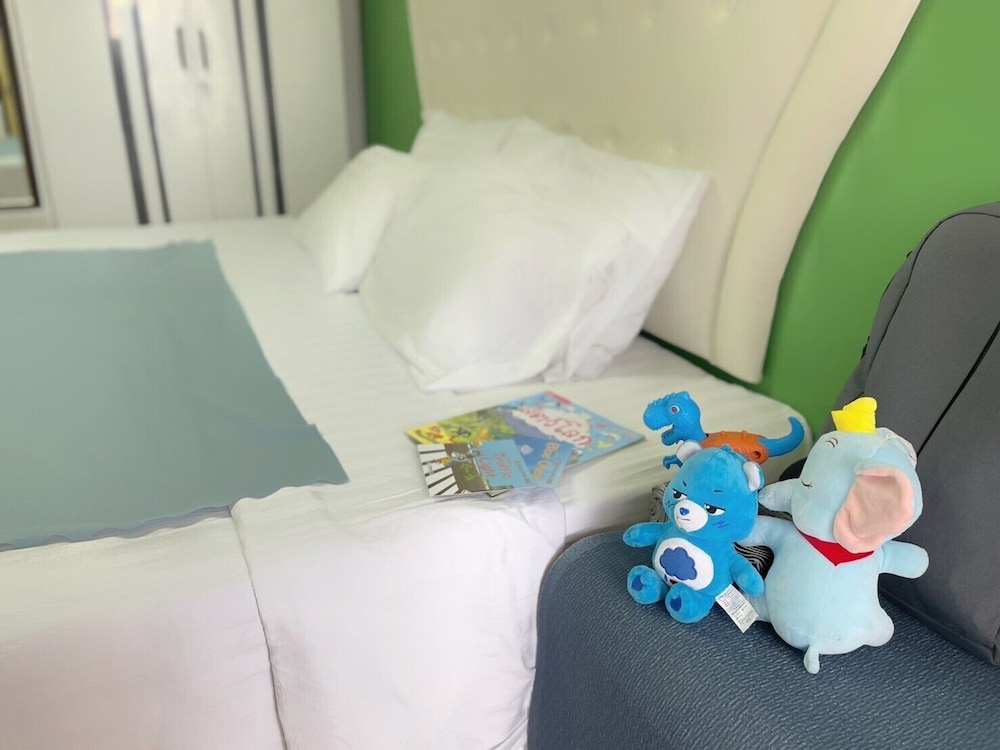 Deluxe Double Bed photo 2