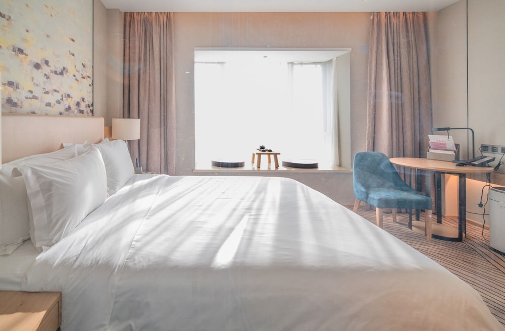 Executive King Room