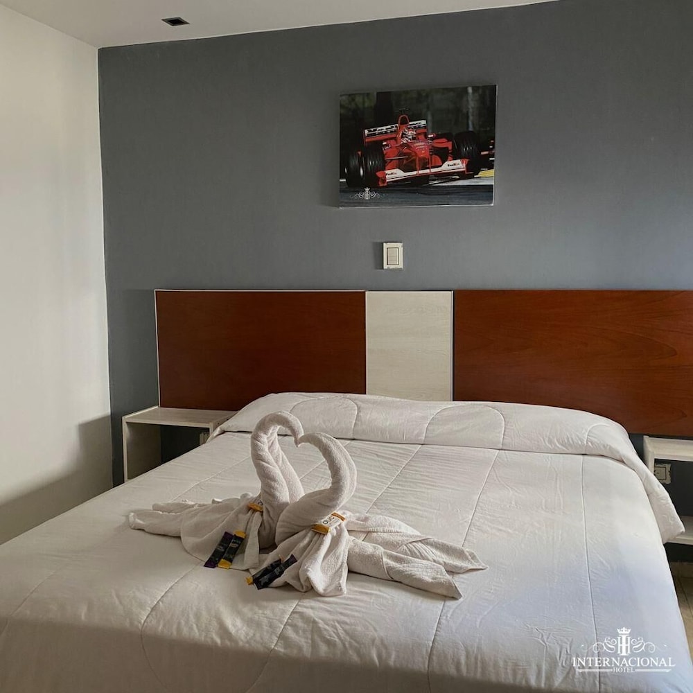 Standard Double or Twin Room, City View