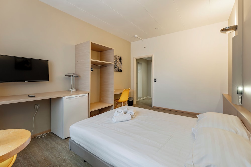 Basic Double Room - Photo 4