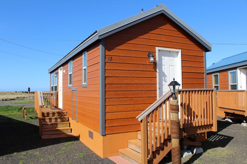 Bunkhouse Cabin photo 2