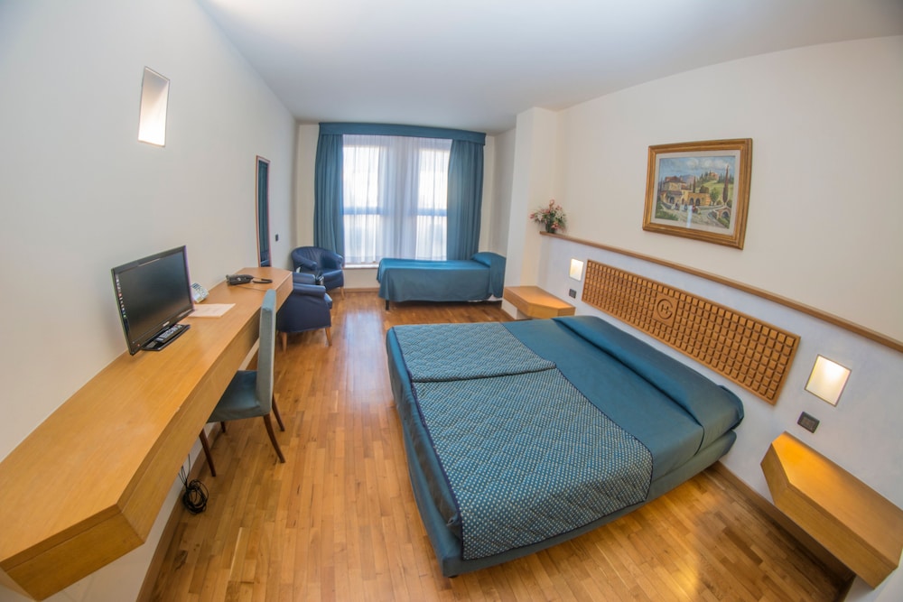 Triple Room photo 1