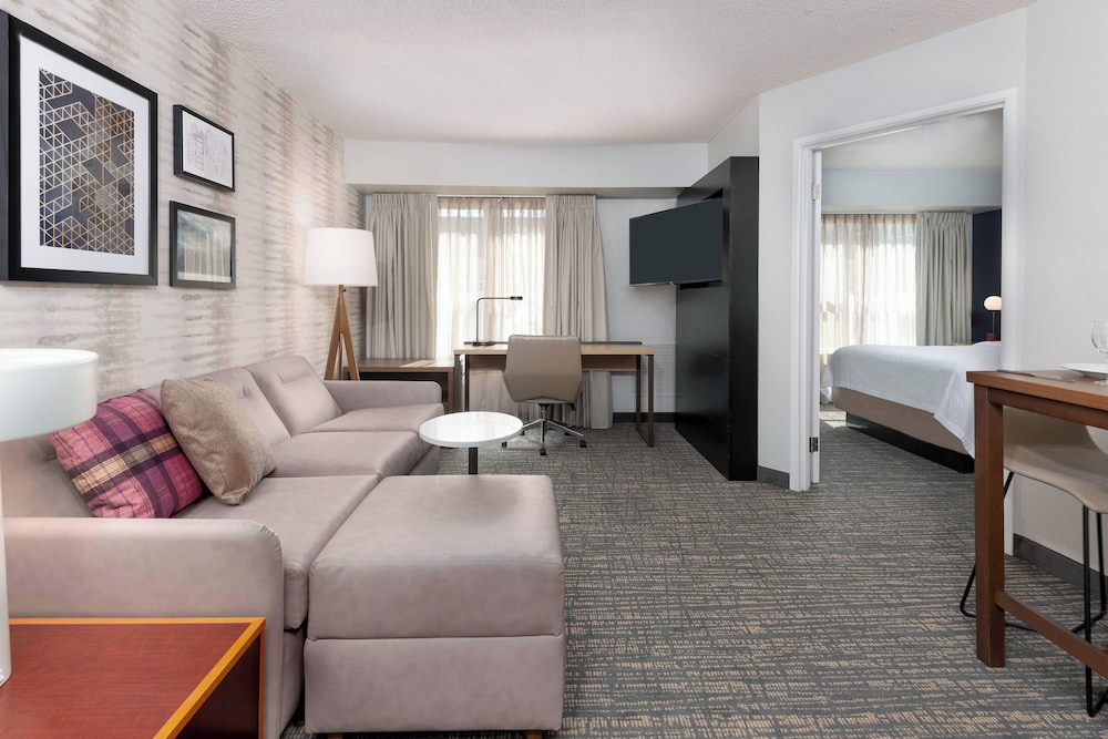 Suite, 1 Bedroom (Hearing Accessible) photo 1
