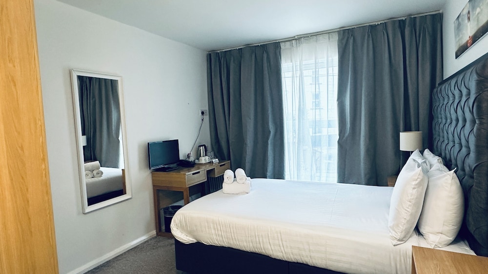Basic Double Room