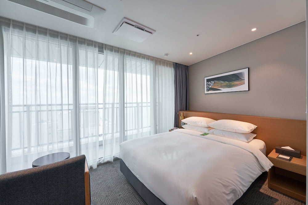 Premier Room - Photo 1
