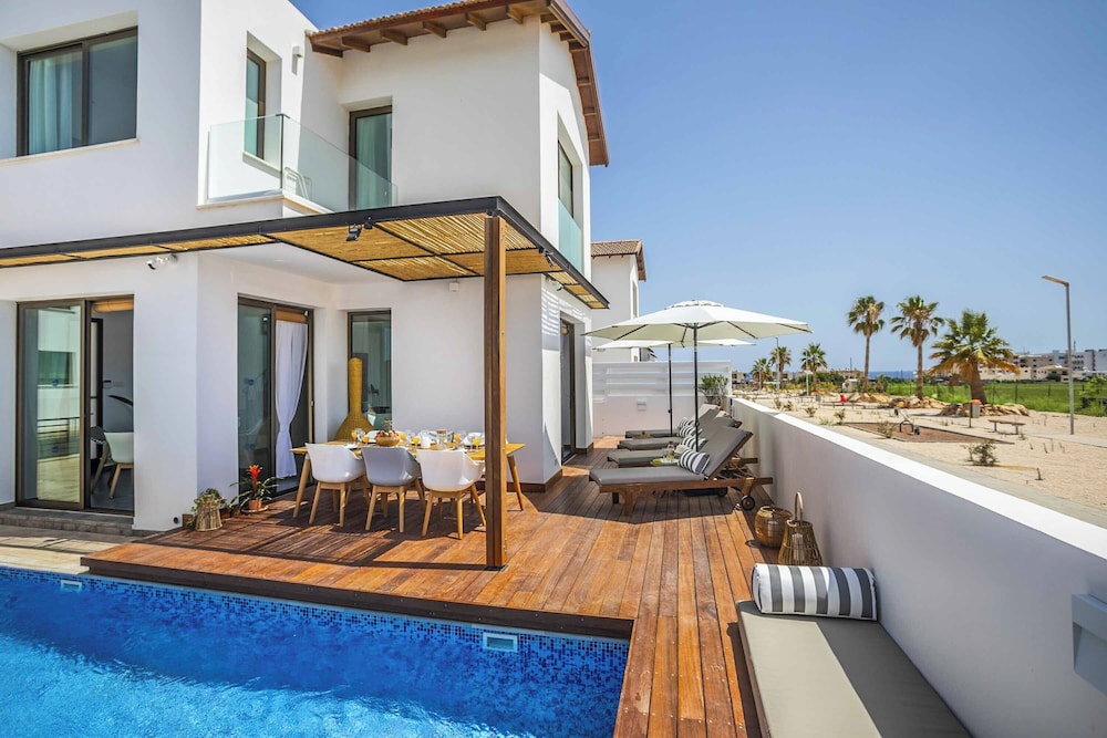 Villa (3 Bedrooms)