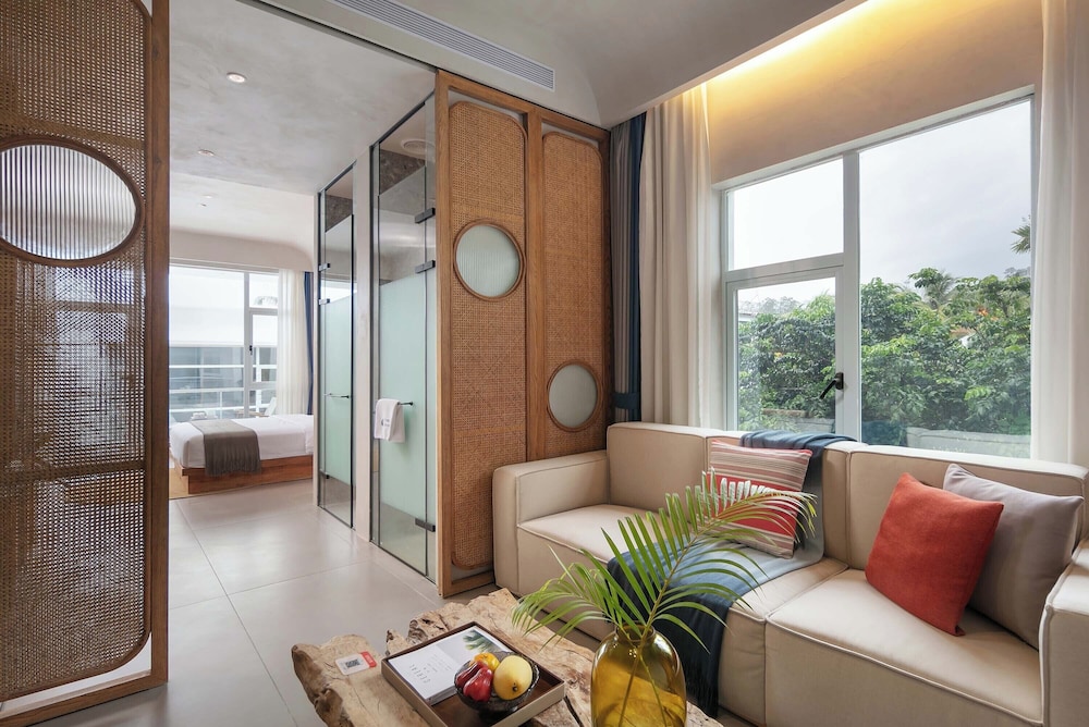 Deluxe Double Room, Courtyard View photo 3