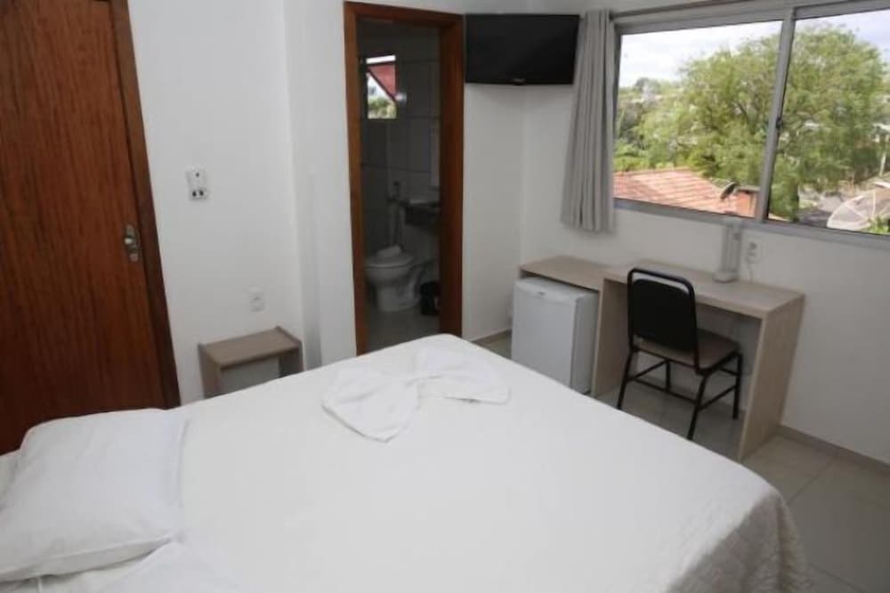 Standard Room photo 2