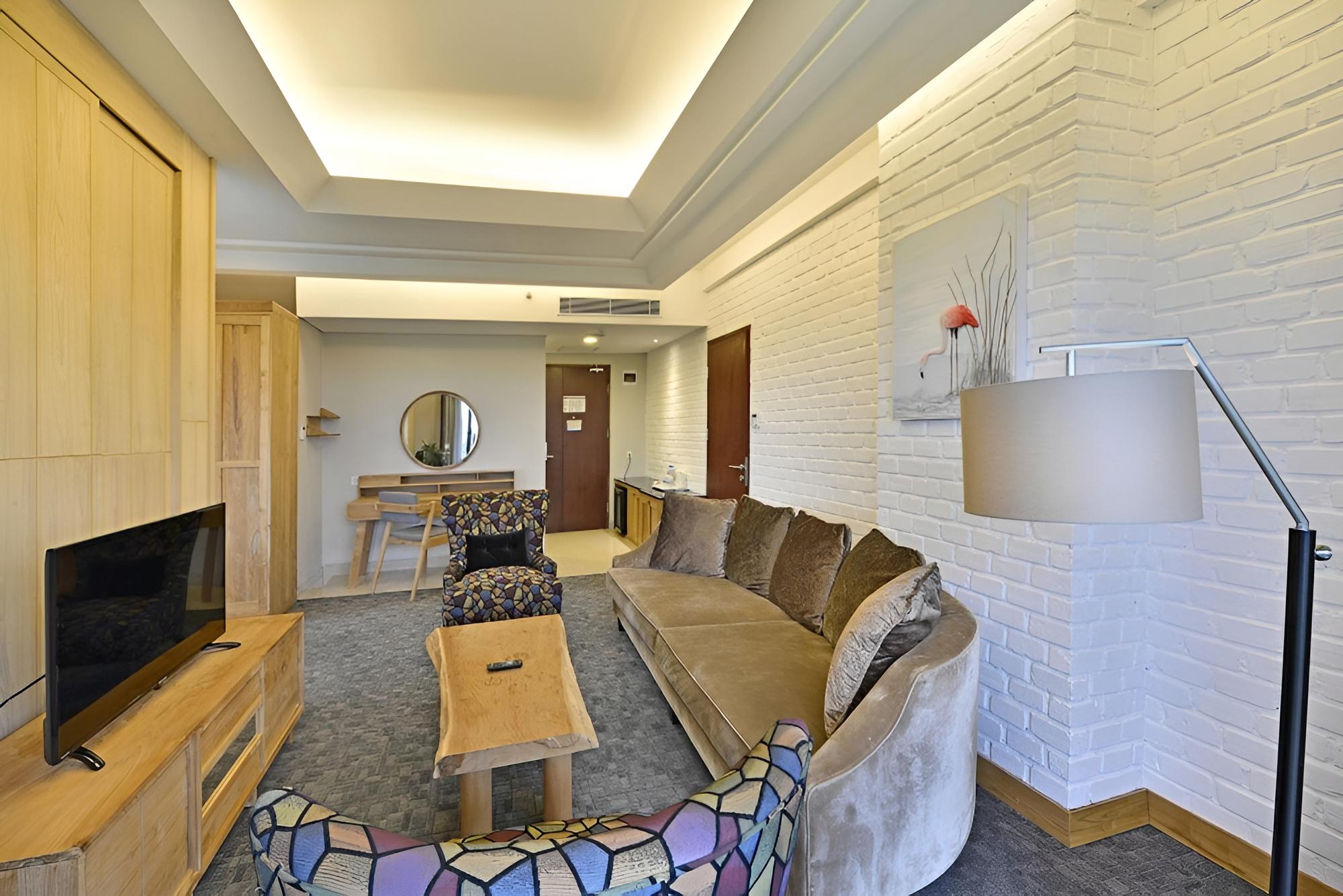 Suite, 1 Double Bed photo 3