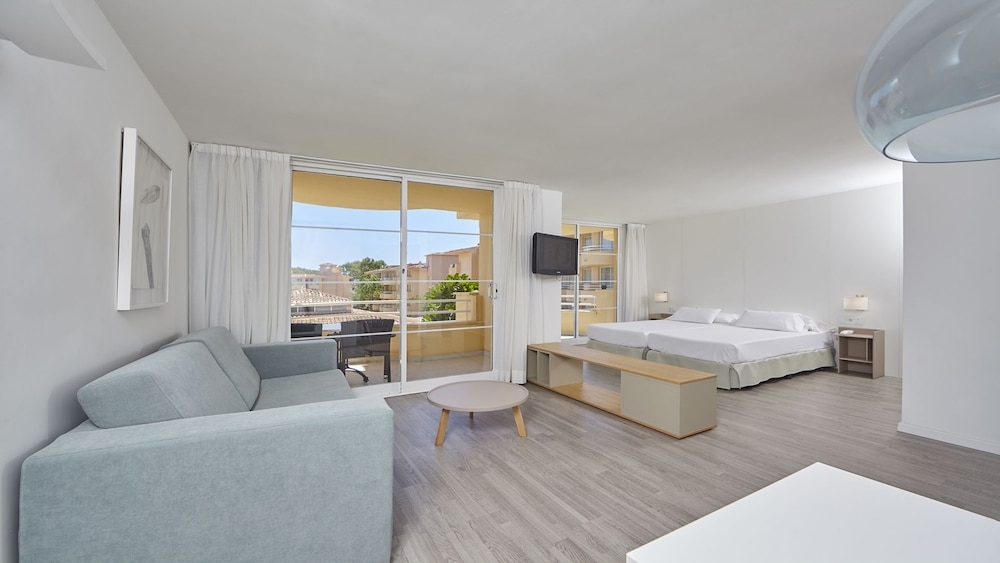 Apartment, 1 Bedroom (Junior Suite Select) photo 2