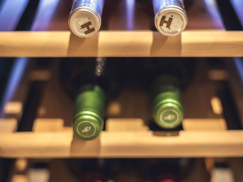 Suite, 1 King Bed, Ocean View (sunset Swim-out Butler Suite)