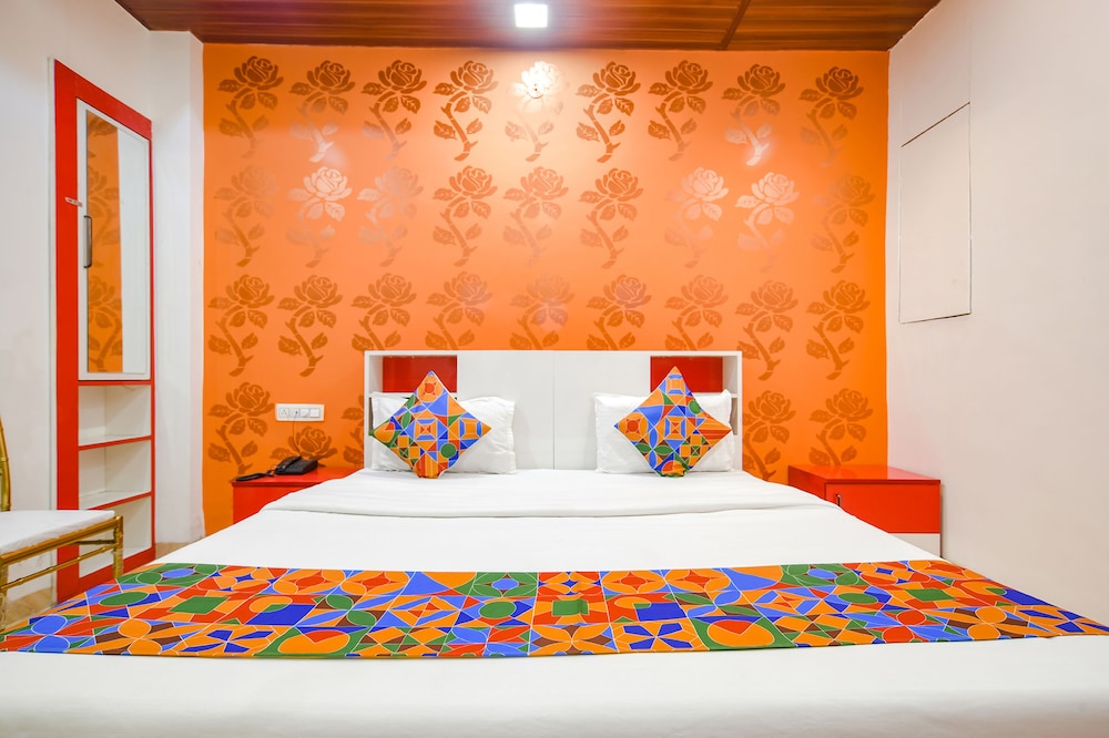 Deluxe Room - Photo 3