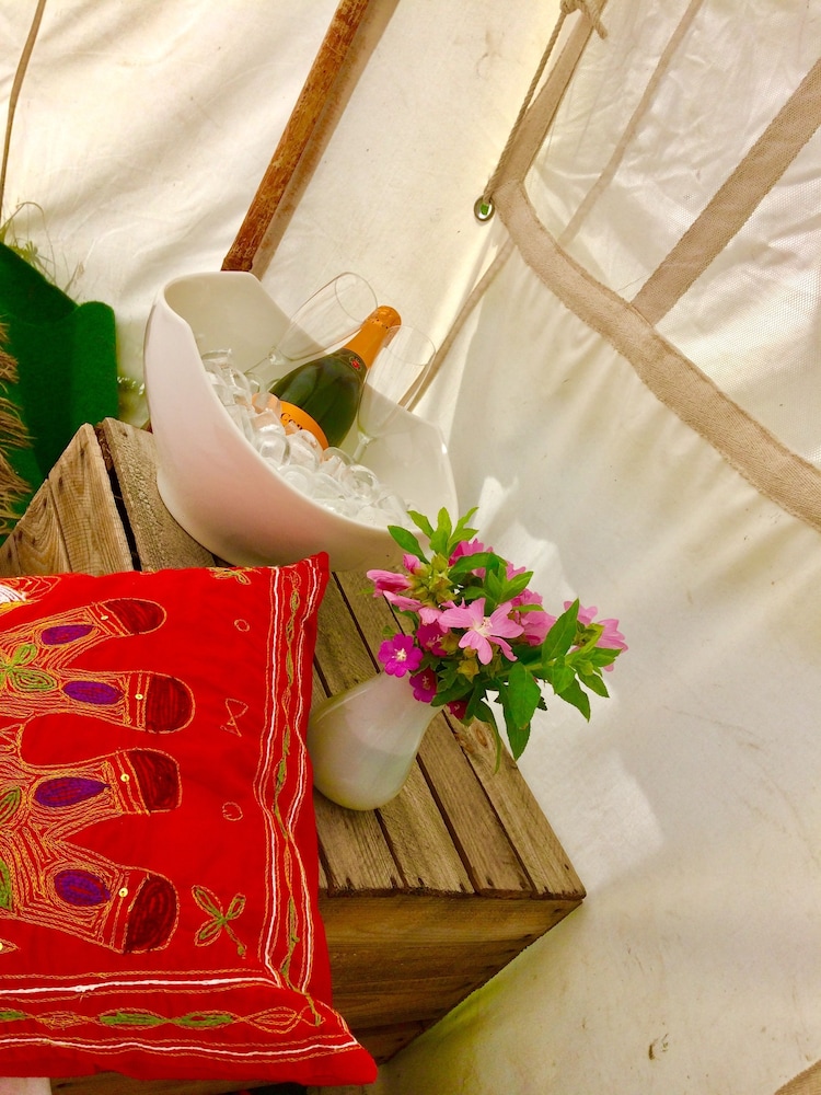 Glamping, 2 beds photo 2