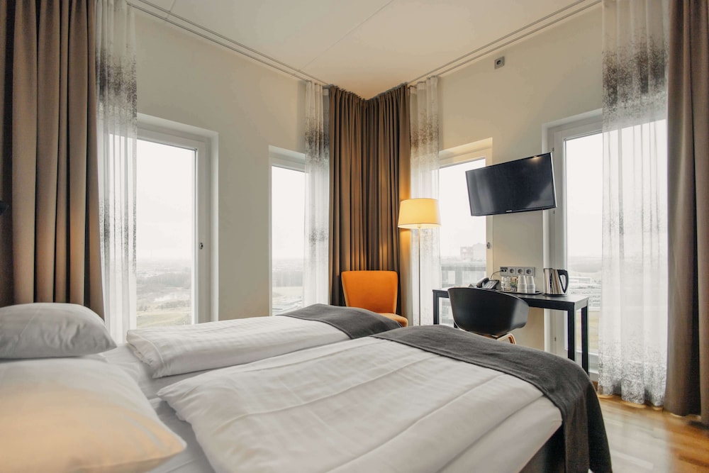 Business Room, Multiple Beds, Non Smoking