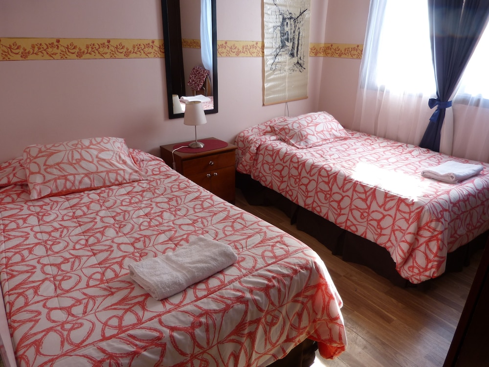 Triple room with 1 double bed and 1 single bed photo 3