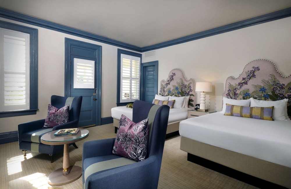 Clubhouse Deluxe Two Queens - Photo 1
