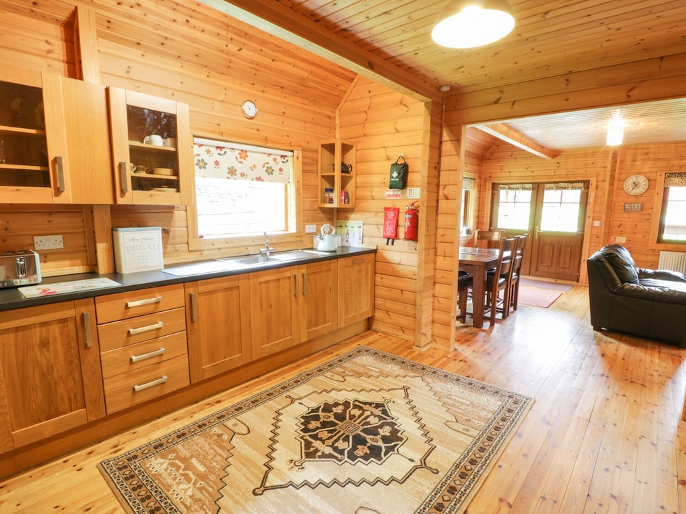 Cottage photo 2