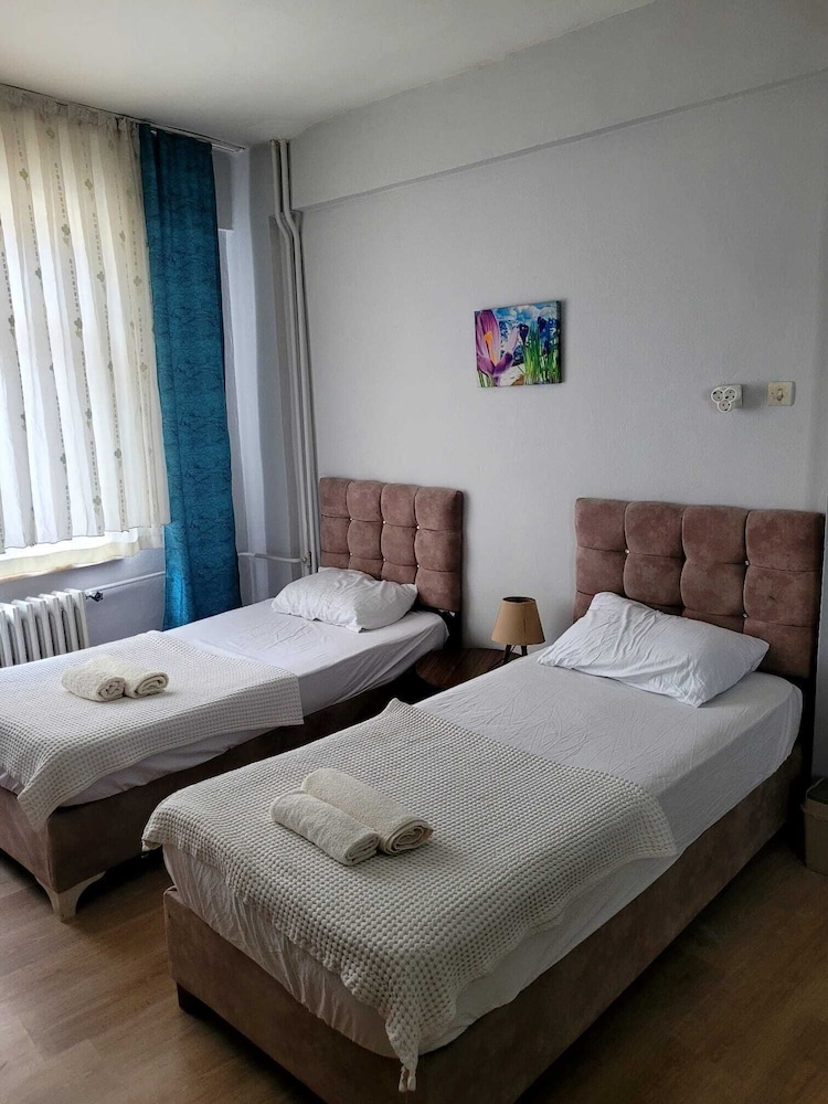 Deluxe Suite, City View photo 1
