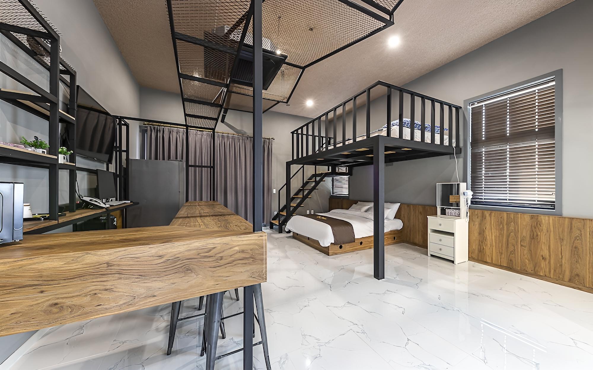 Room (Party room (Netflix viewing available) photo 2