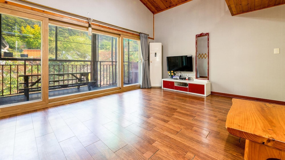 Basic Room, 1 Bedroom (Norang) - Photo 2