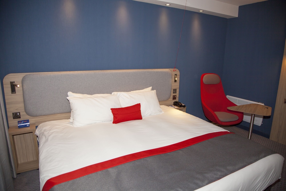 Standard Room, 2 Twin Beds, Accessible (with Free Hot Breakfast) - Photo 2