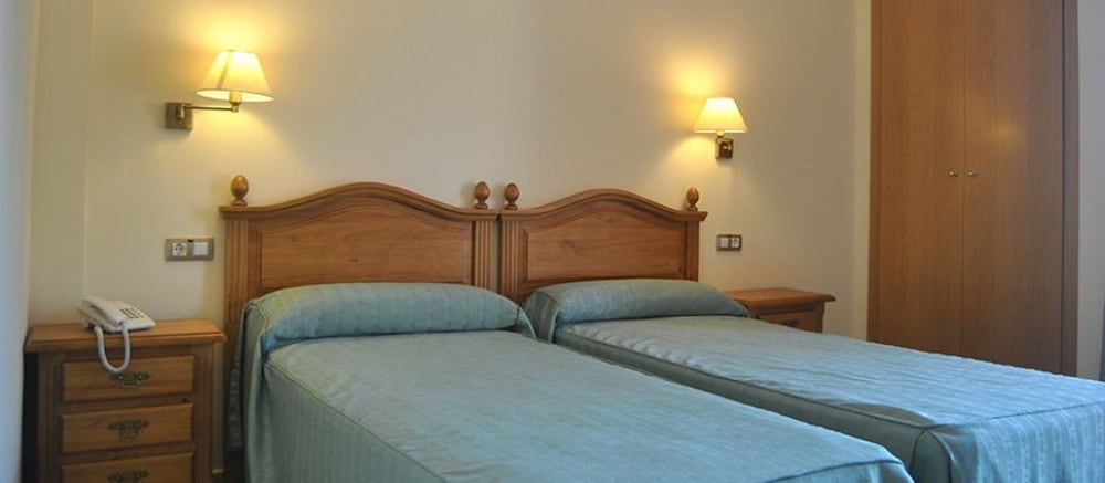 Triple Room - Photo 1