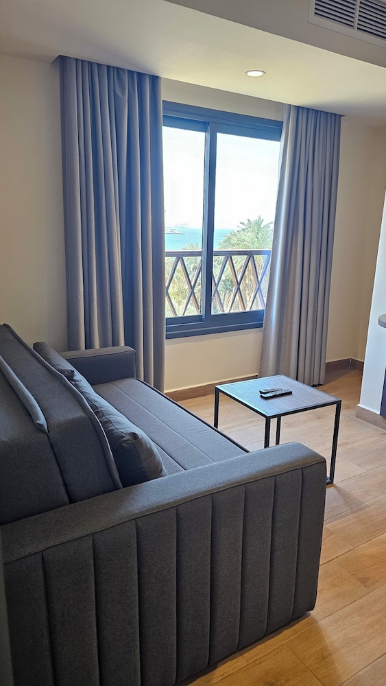 Junior Suite, Lanai, Sea View photo 1