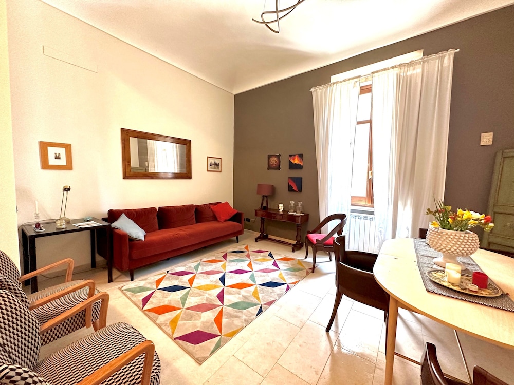 Apartment photo 1
