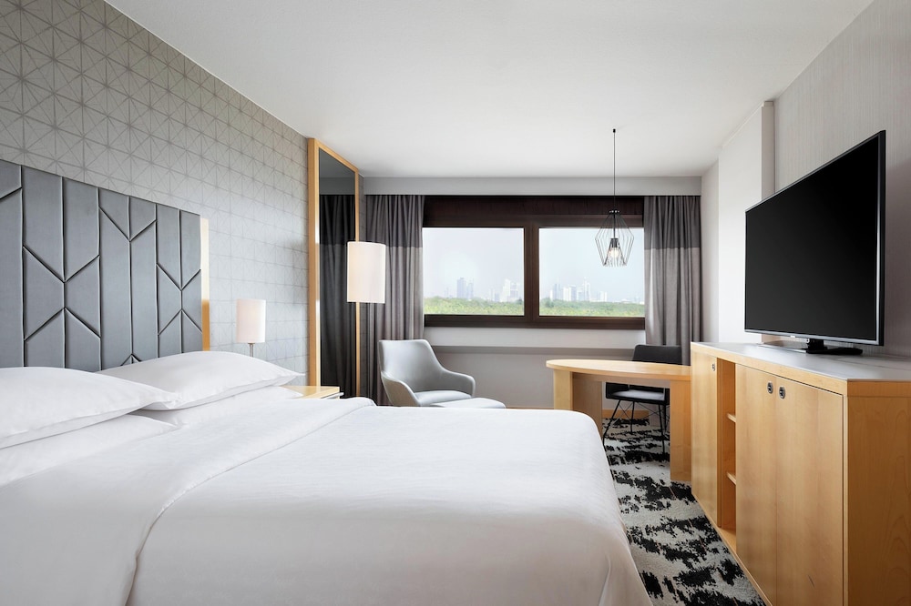 Deluxe Room - Photo 2
