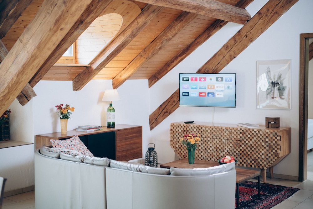 Luxury Suite, 2 Bedrooms, Fireplace, River View photo 1