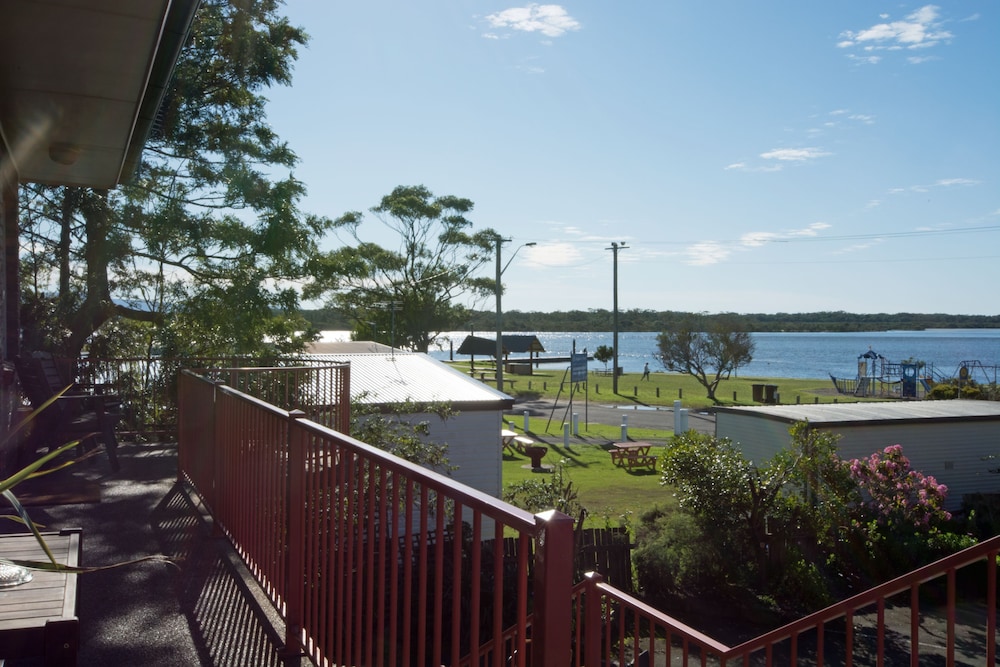 Waterview Suite - Photo 4