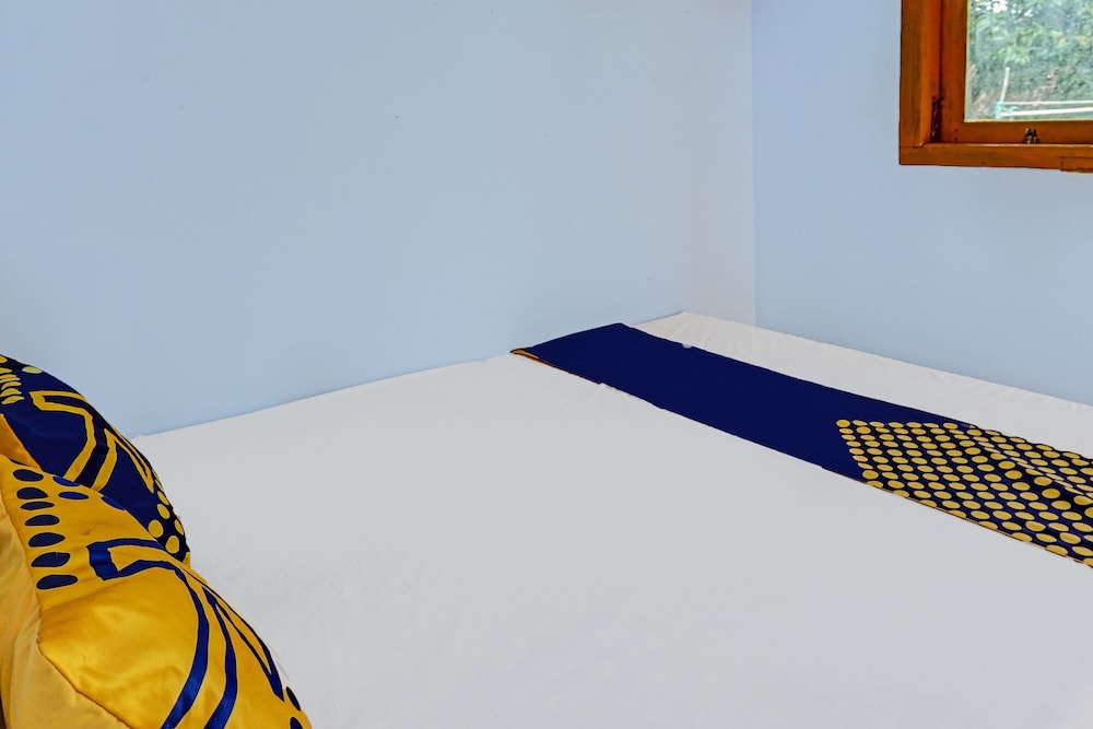 Economy Double Room photo 3